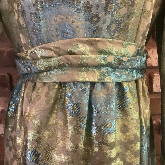 VINTAGE Woman’s 50’s 60’s Exquisite Metallic Scoop Neck Long Sleeve Evening Gown - Picture 8 of 12